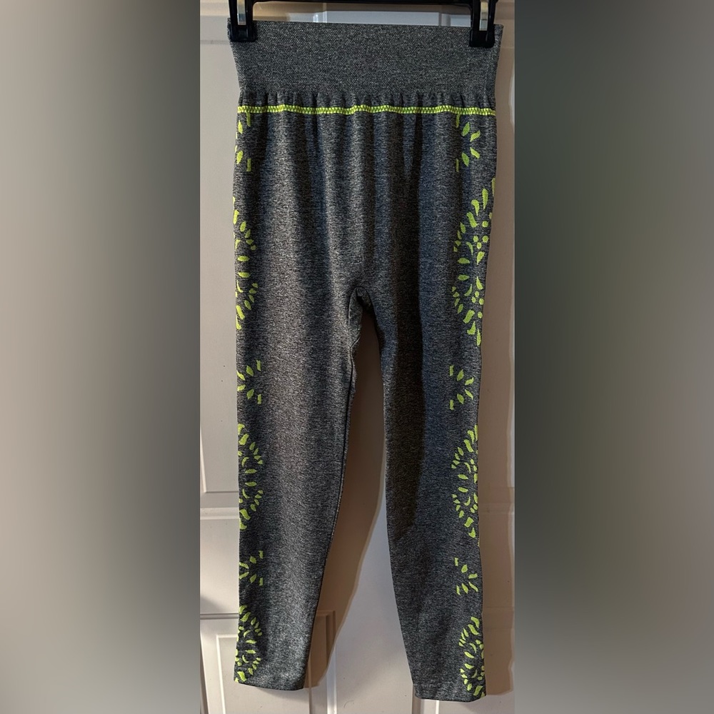 F&F. Leggings